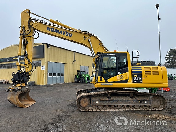 Grävmaskin Komatsu PC240LC med grävsystem 2 of 27