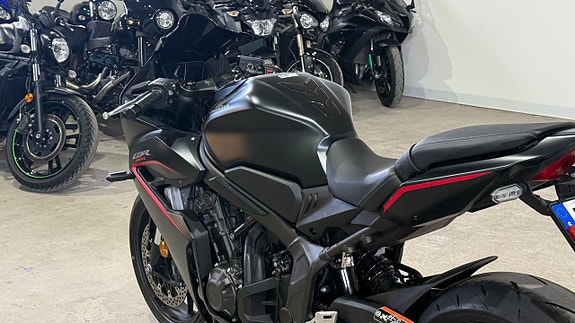 Honda Powersports CBR650R Helsystemet nyskick 0kr insats a2 reggad 9 of 11