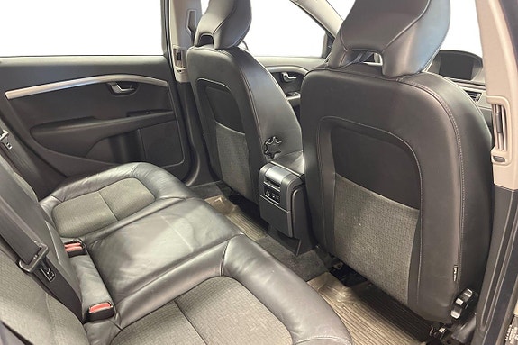 Volvo V70 19 of 25