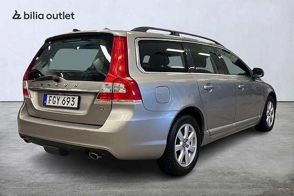 Volvo V70 6 of 25