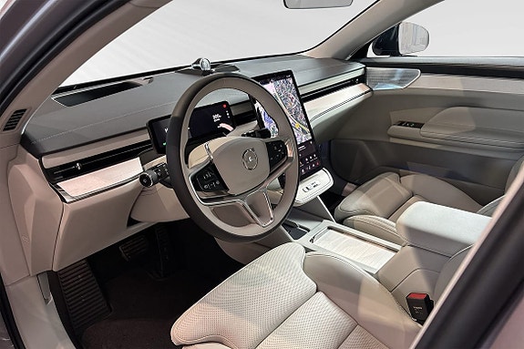 Volvo ES90 7 of 11