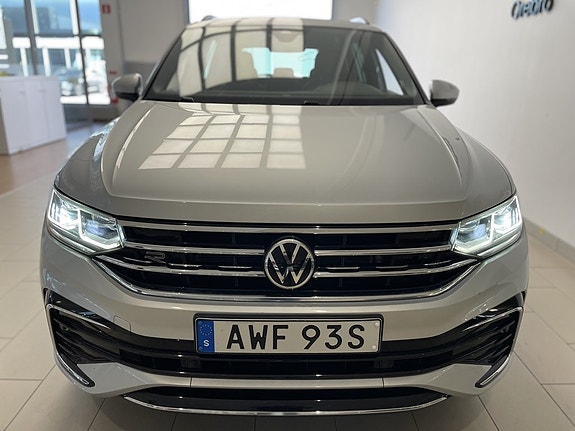 Volkswagen Tiguan 7 of 27