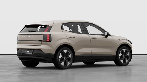 Volvo EX30 4 of 26