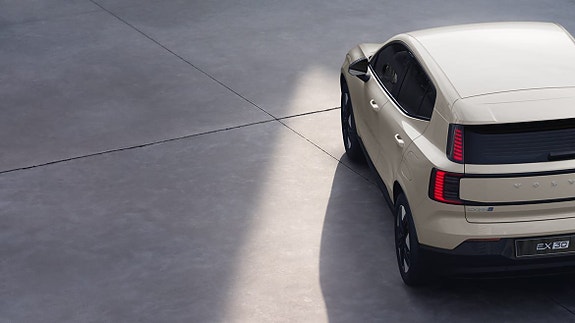 Volvo EX30 16 of 26