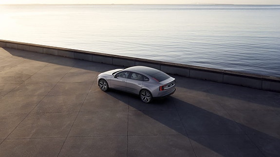 Volvo ES90 12 of 30
