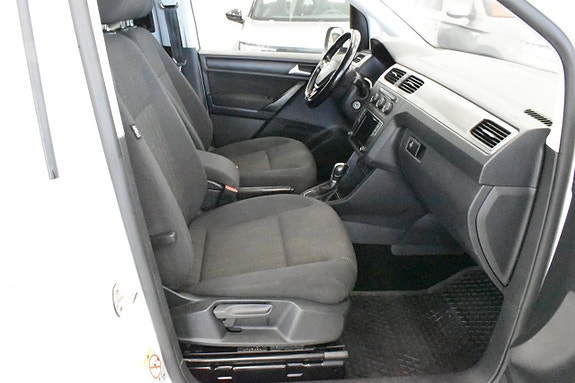 Volkswagen Caddy Maxi 7 of 26