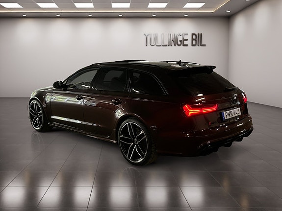 Audi RS6 3 of 23