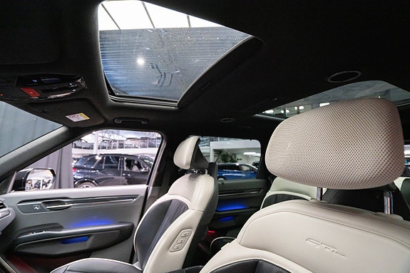 Kia EV9 12 of 30