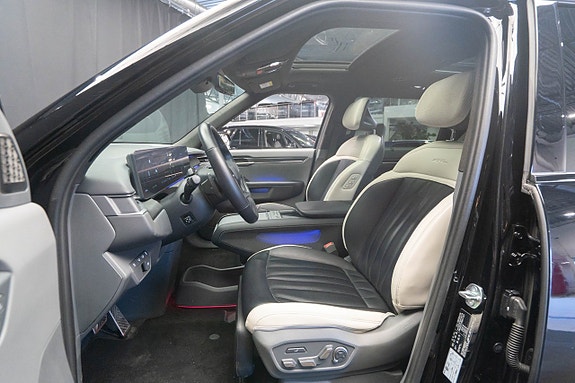 Kia EV9 13 of 30
