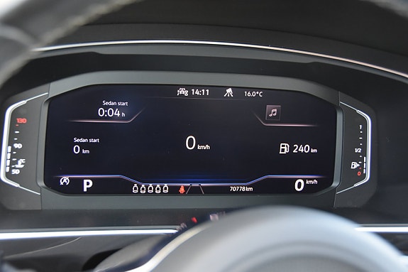 Volkswagen Tiguan Allspace 17 of 22