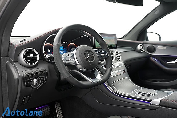 Mercedes-Benz GLC300 e 13 of 27