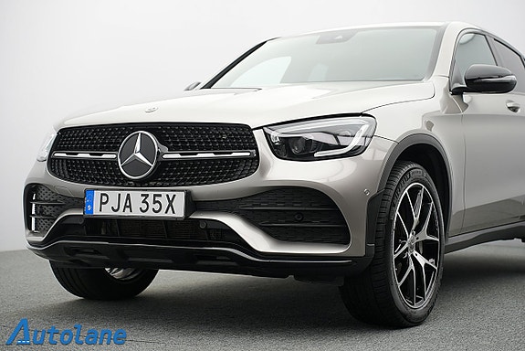 Mercedes-Benz GLC300 e 10 of 27