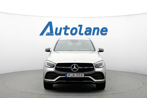 Mercedes-Benz GLC300 e 3 of 27