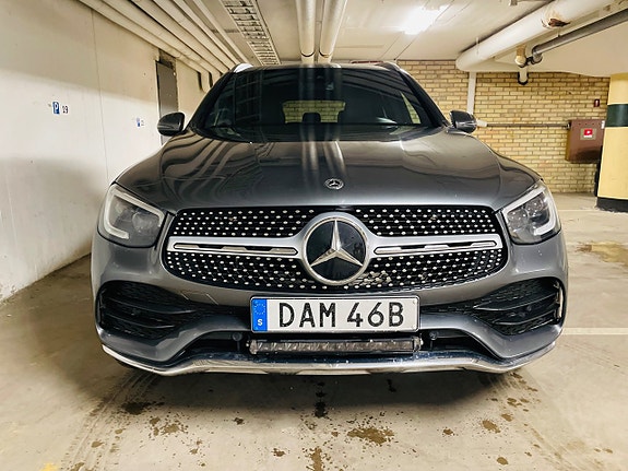 Mercedes-Benz GLC300 de 4 of 21