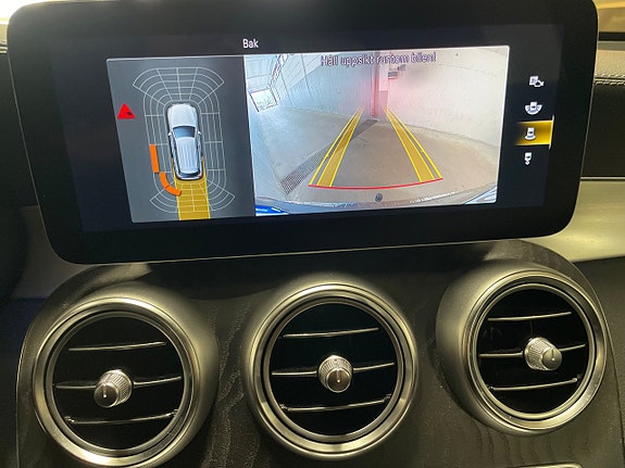 Mercedes-Benz GLC300 de 13 of 21