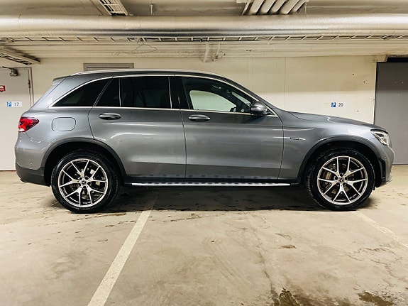 Mercedes-Benz GLC300 de 6 of 21