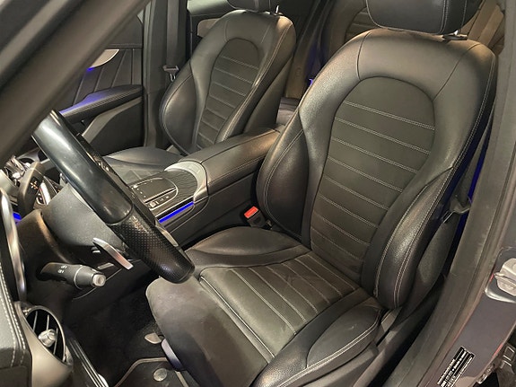 Mercedes-Benz GLC300 de 17 of 21