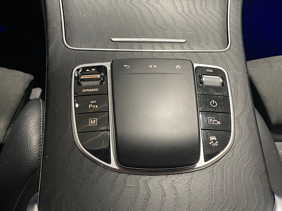Mercedes-Benz GLC300 de 15 of 21