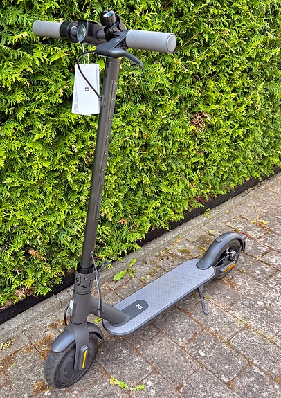 Product image 1 of 8