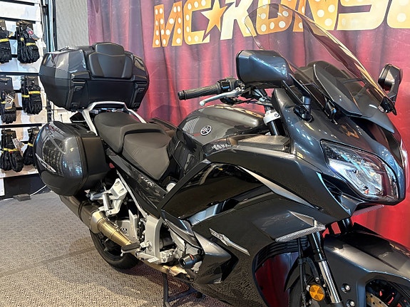 Yamaha FJR1300AE 3 of 20