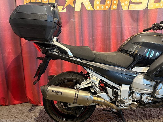 Yamaha FJR1300AE 8 of 20