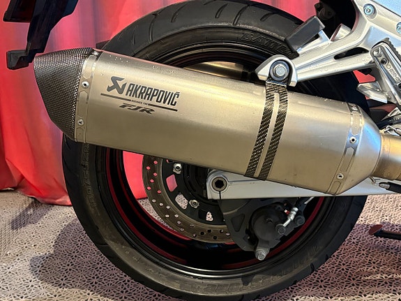 Yamaha FJR1300AE 9 of 20
