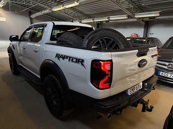 Ford Ranger Raptor 6 of 19