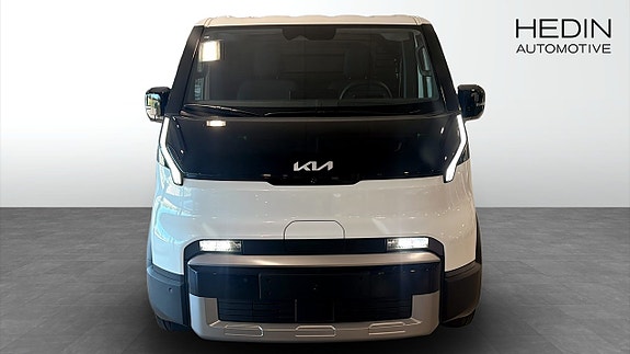 Kia PV5 8 of 12