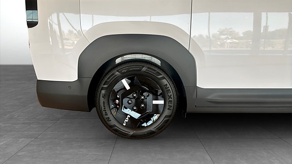 Kia PV5 9 of 12