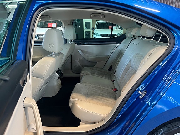 Skoda Superb 15 of 25