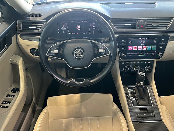 Skoda Superb 13 of 25