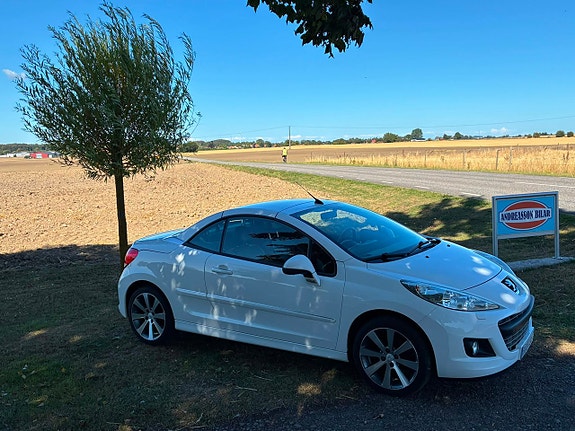 Peugeot 207 CC 5 of 8