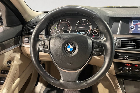 BMW 520d 13 of 17