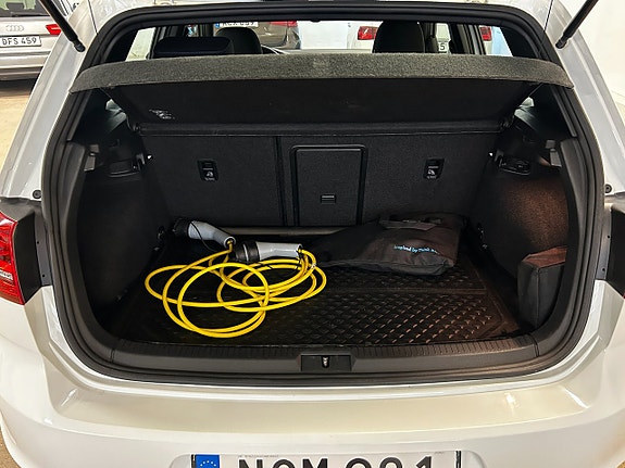 Volkswagen Golf I 20 of 21