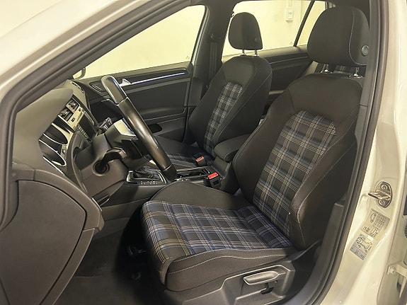 Volkswagen Golf I 10 of 21