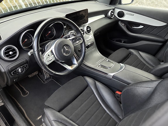 Mercedes-Benz GLC300 de 7 of 13