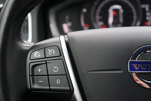 Volvo V60 10 of 19