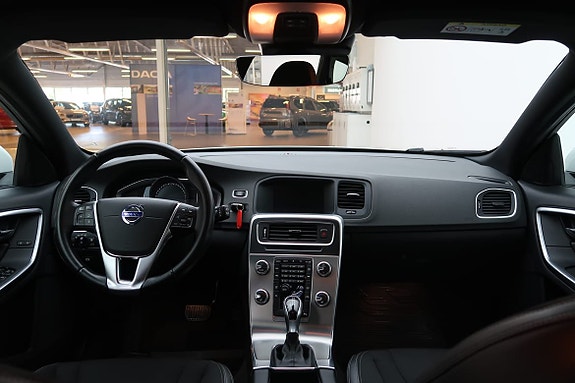 Volvo V60 6 of 19