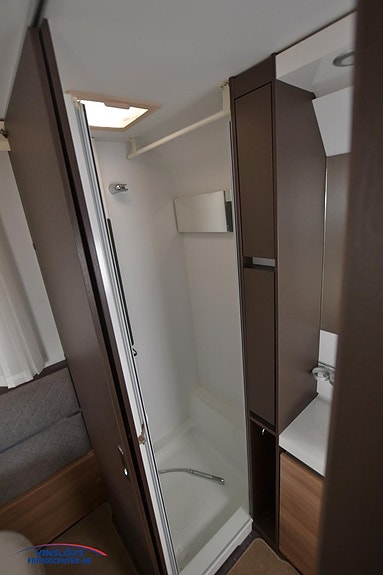 Adria Alpina 663 HT 9 of 10