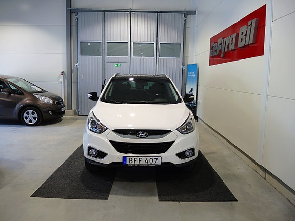 Hyundai ix35 2 of 20