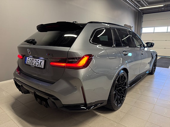 BMW M3 2 of 24