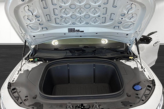 Mercedes-Benz CLA250+ 17 of 18