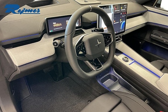 Polestar 4 6 of 18
