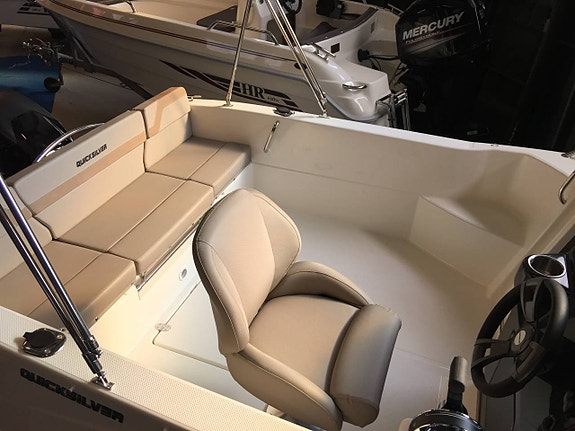 Quicksilver 505 Cabin ny med Mercury 80hk fyrtakt 2026 3 of 3