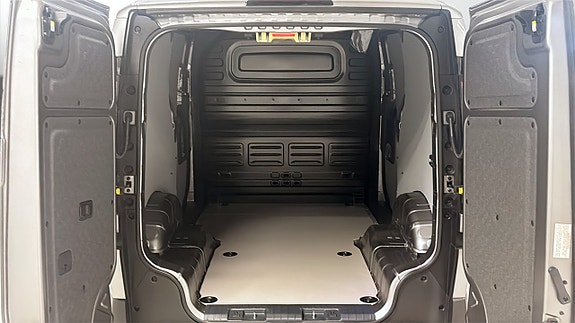 Kia PV5 10 of 12