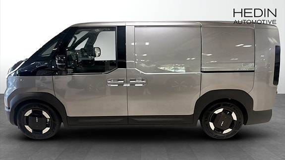 Kia PV5 6 of 12