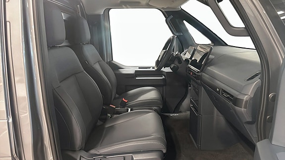 Kia PV5 3 of 12