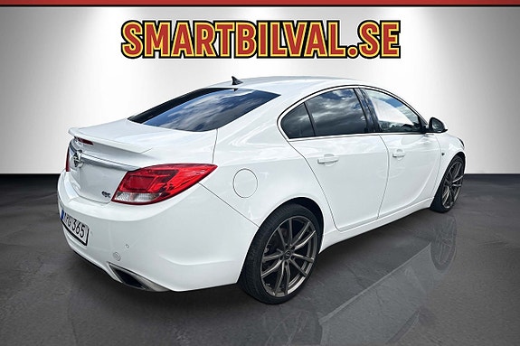 Opel Insignia 7 of 30