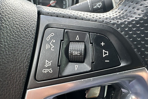 Opel Insignia 27 of 30