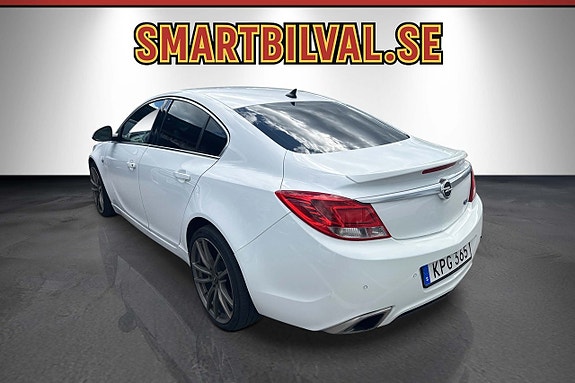 Opel Insignia 4 of 30